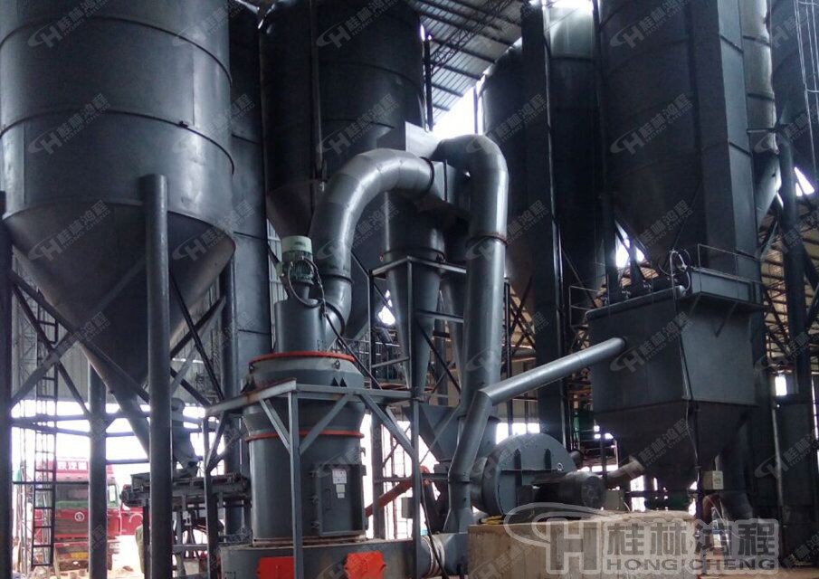 桂林鴻程新型磨粉設(shè)備，螢石雷蒙機,螢石雷蒙磨,80-800目螢石雷蒙磨粉機：HCQ系列改進(jìn)型磨粉機HCQ1500