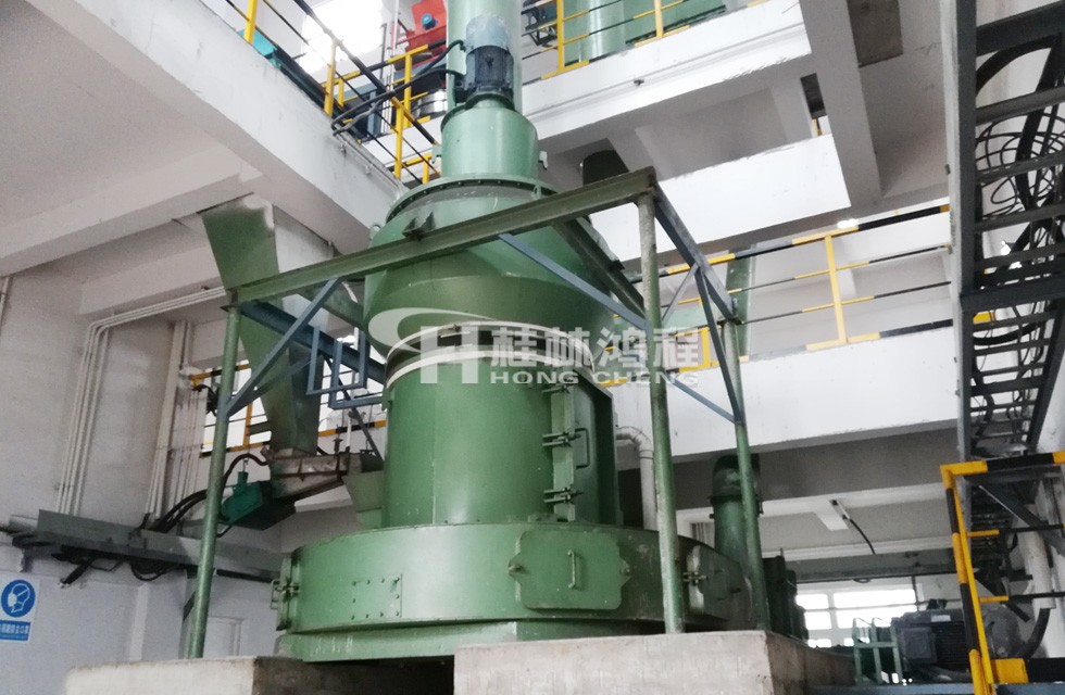 5R4121打礦石粉機(jī)器多少錢一臺 雷蒙磨粉機(jī)多少錢一臺？幾萬到幾十萬不等